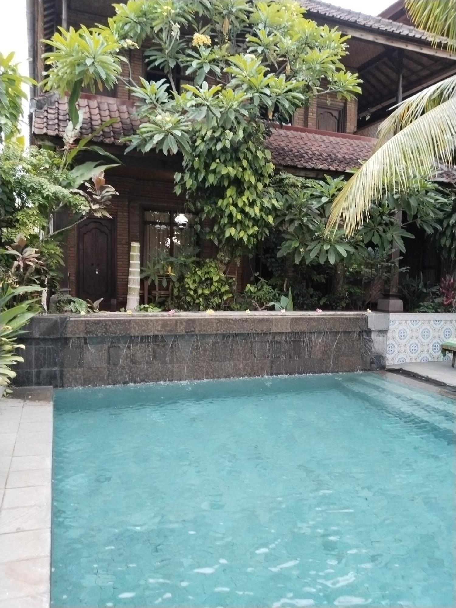 Dewa Bungalows Ubud  Ruang foto